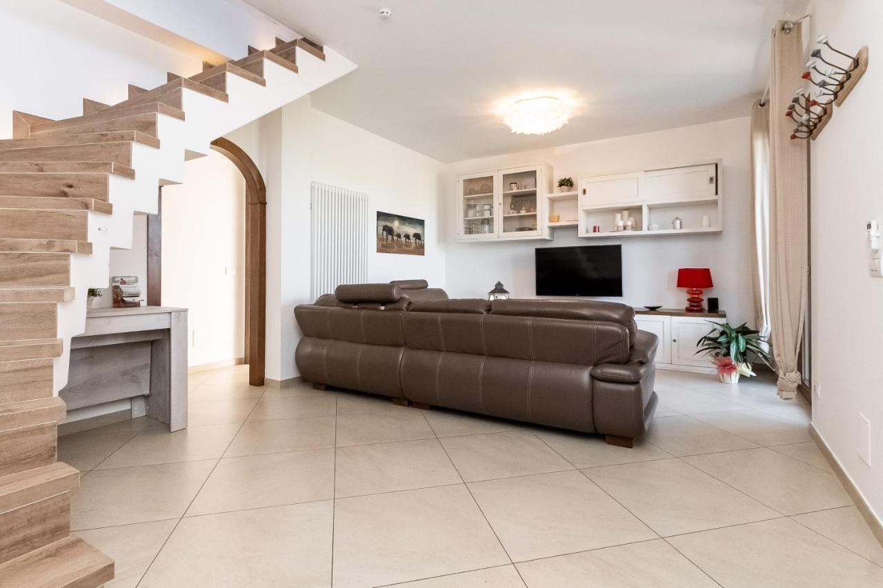 Villa Luxury - Sarzana Luni المظهر الخارجي الصورة